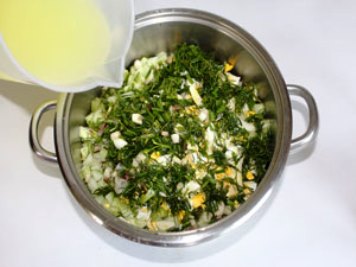 Okroshka Russian soup Add serum. <br> Add 2 tablespoons of mayonnaise (give white color to okroshka). <br> Salt pepper, mix. <br> In the refrigerator for 2 hours, so that the okroshka is insisted. ?>