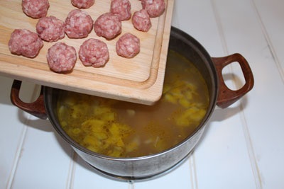 Meatball Soup Then add the meatballs. Cook for 5-7 minutes. ?>
