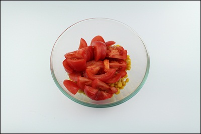 Sałatka Rendezvous Dodaj pomidory. ?>