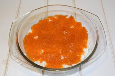 Salát Myomosa Vložte mrkev na bílkoviny, namažte je majonézou. ?>