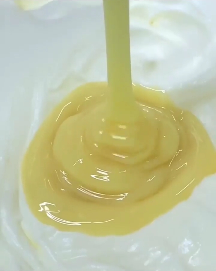 Crème Glacée Bounty Ajouter le lait condensé. ?>