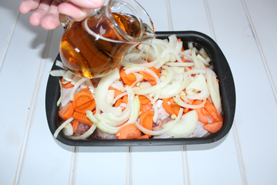 Chicken in beer Pour the beer over the chicken. Send the baking sheet to the oven for 1-1.5 hours, at a temperature of 180-200. ?>