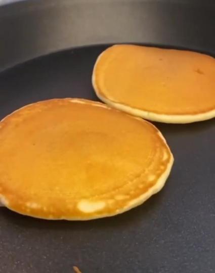 Pancake on kefir